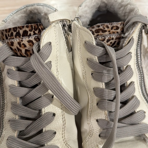 Dolce Vita sneakers - Picture 4 of 10